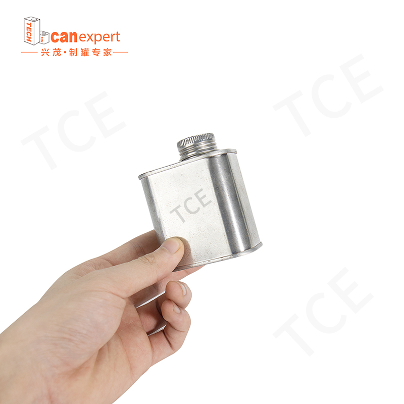 TCE-tehdastoimitusmetallikone OILL-tölkit 0,28 mm jäähdytysneste pieni kapasiteetti tina tölkki